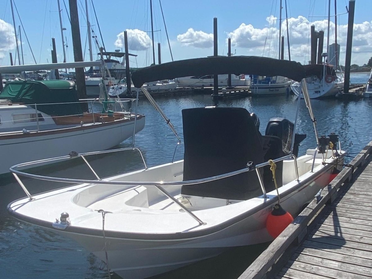 yacht sales nanaimo bc